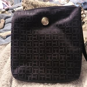 Tommy Hilfiger Crossbody
